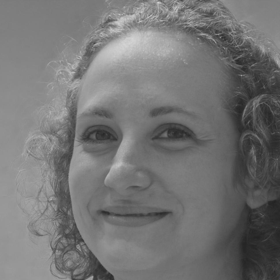 Leire Azcárate, directora de programas formativos en moraviqora